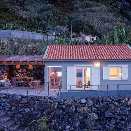 Casa Da Rocha De Baixo By An Island Сантана