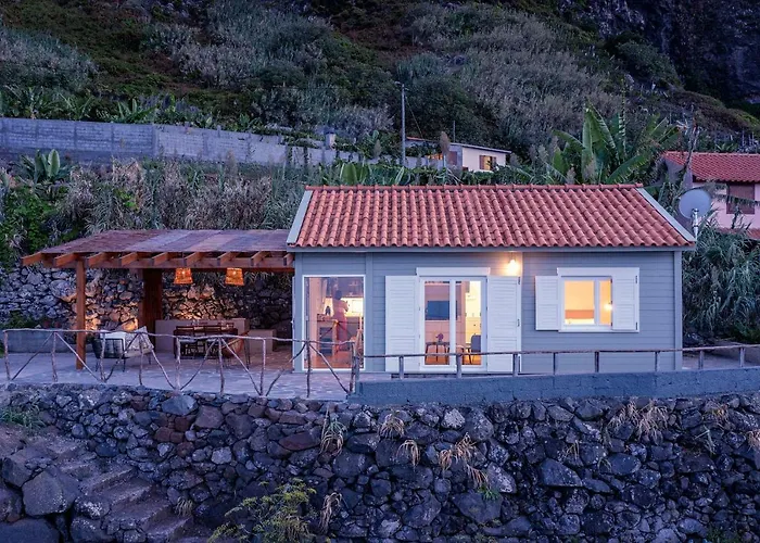 Casa Da Rocha De Baixo By An Island Santana (Madeira)