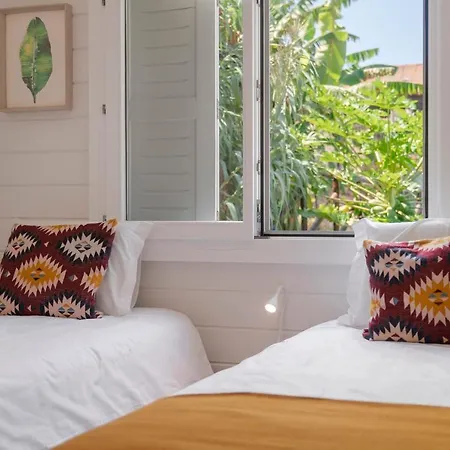 Casa Da Rocha De Baixo By An Island Ferienhaus *