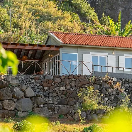 Ferienhaus Casa Da Rocha De Baixo By An Island