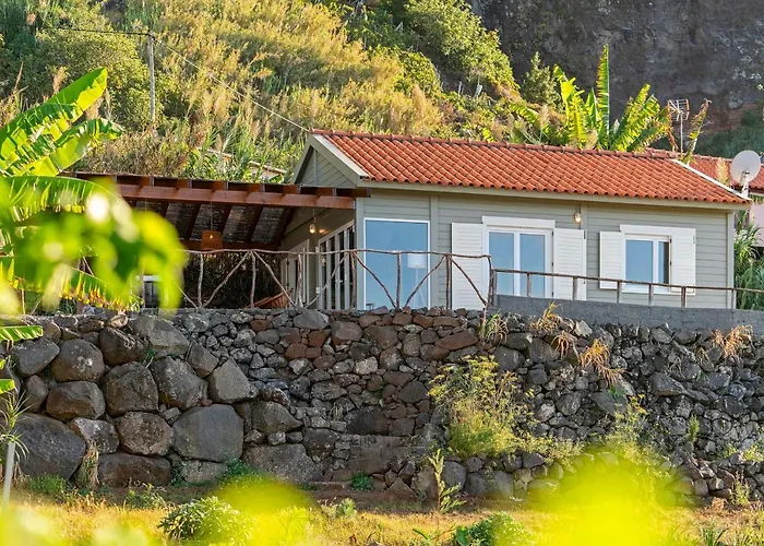 Dom wakacyjny Casa Da Rocha De Baixo By An Island