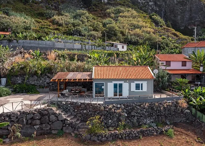 Dom wakacyjny Casa Da Rocha De Baixo By An Island Santana (Madeira)